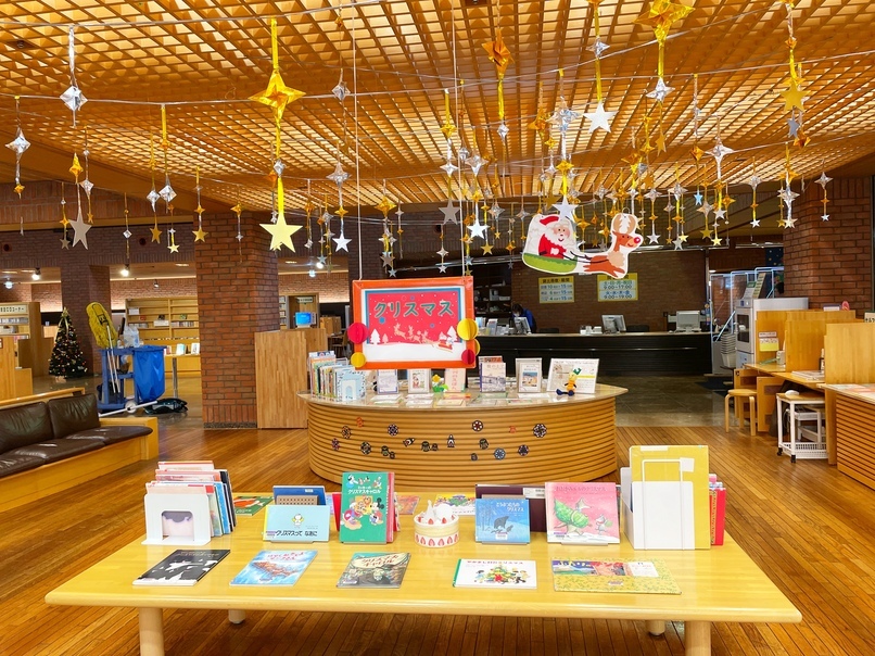 児童特別展示12月①クリスマス